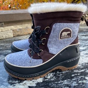 Sorel Tivolli III ankle boot SZ 7 NWT